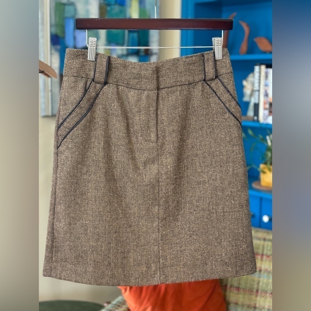 Contemporary Mini skirt